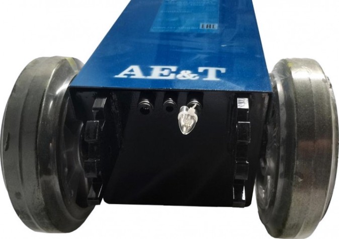 Домкрат пневмо-гидравлический подкатной AE&T HJ-40/20 профессиональный (2 места) Домкрат пневмо-гидравлический подкатной AE&T HJ-40/20 профессиональный (2 места)