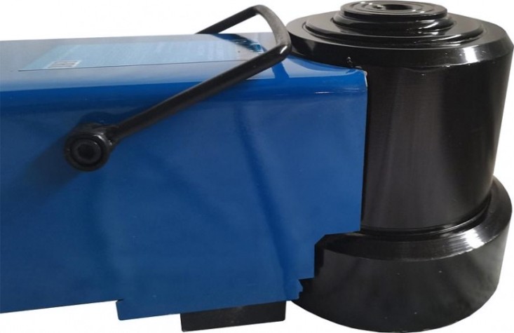 Домкрат пневмо-гидравлический подкатной AE&T HJ-80/40H профессиональный, высокий Домкрат пневмо-гидравлический подкатной AE&T HJ-80/40H профессиональный, высокий