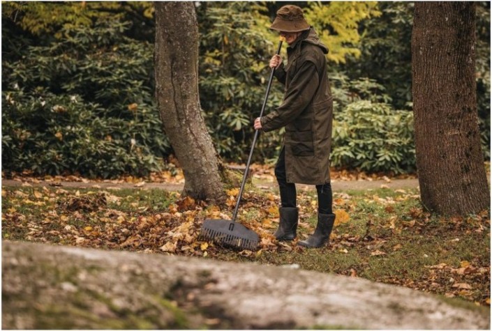 Грабли FISKARS 1063090 для листьев M Solid