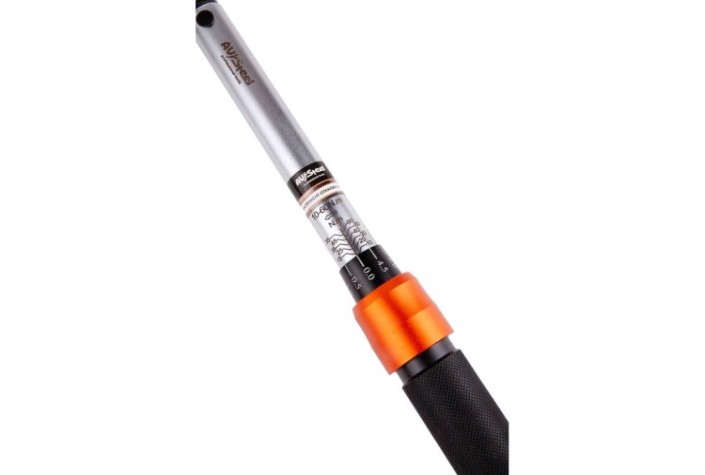 Ключ динамометрический AV Steel AV-517060 3/8" Ключ динамометрический AV Steel AV-517060 3/8"