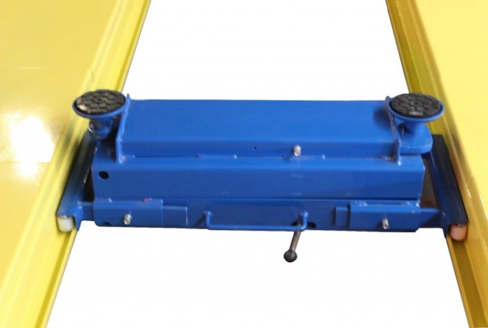 Подъемник автомобильный AE&T F3,5-4 4-хстоечный 3,5 т 380В [F3.5-4]