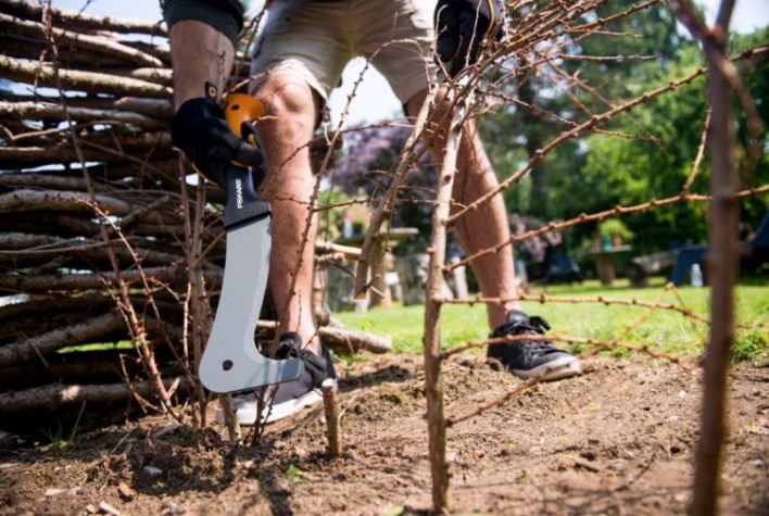 Секач для сучьев (малый) FISKARS WoodXpertXA3 1003609 [1003609]