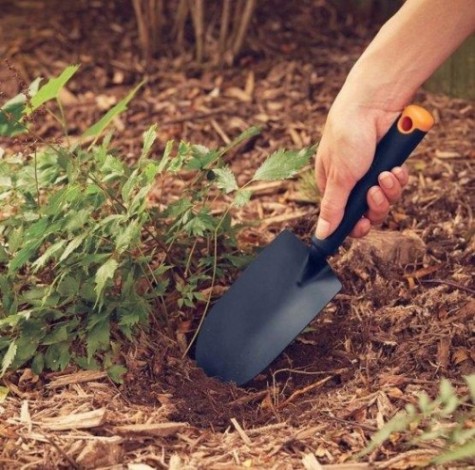 Совок посадочный FISKARS ErgoTM 1027017 [1027017]