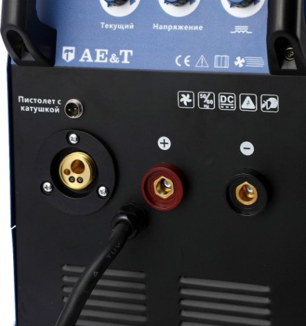 Сварочный полуавтомат AE&T TWM250TR с тележкой Сварочный полуавтомат AE&T TWM250TR с тележкой